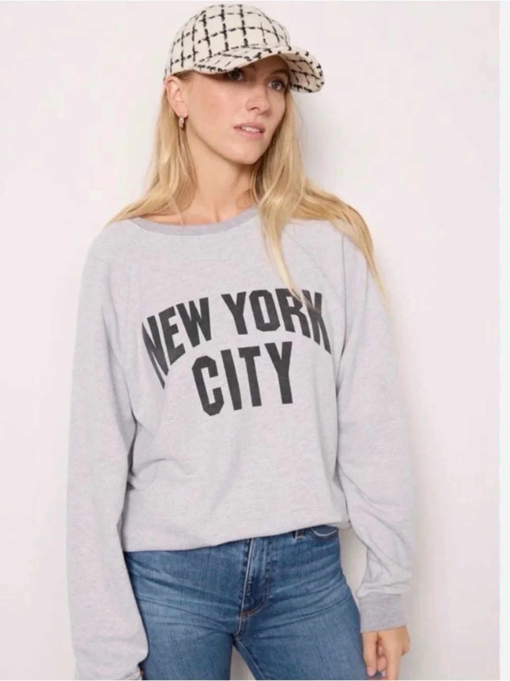 Retro brand Women’s Gray New York City Crewneck Sweatshirt. Size Small. NWOT. - Picture 2 of 6